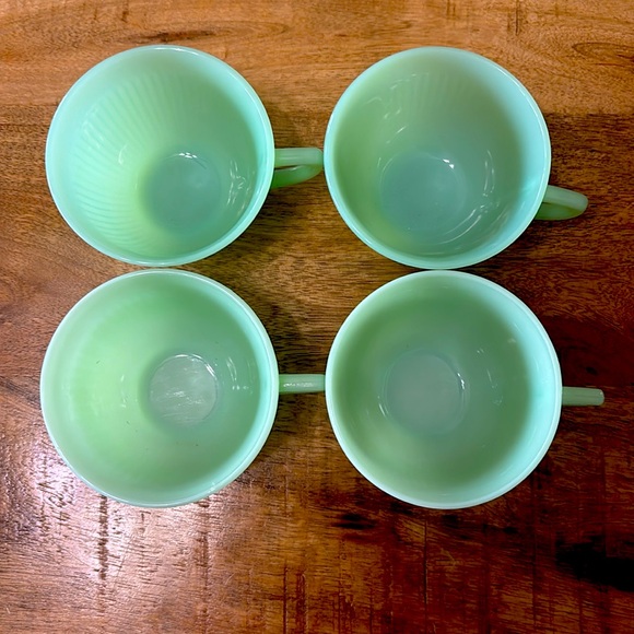 Fire King Jadeite Tea Cup & Saucer (set of 4) - Picture 2 of 10